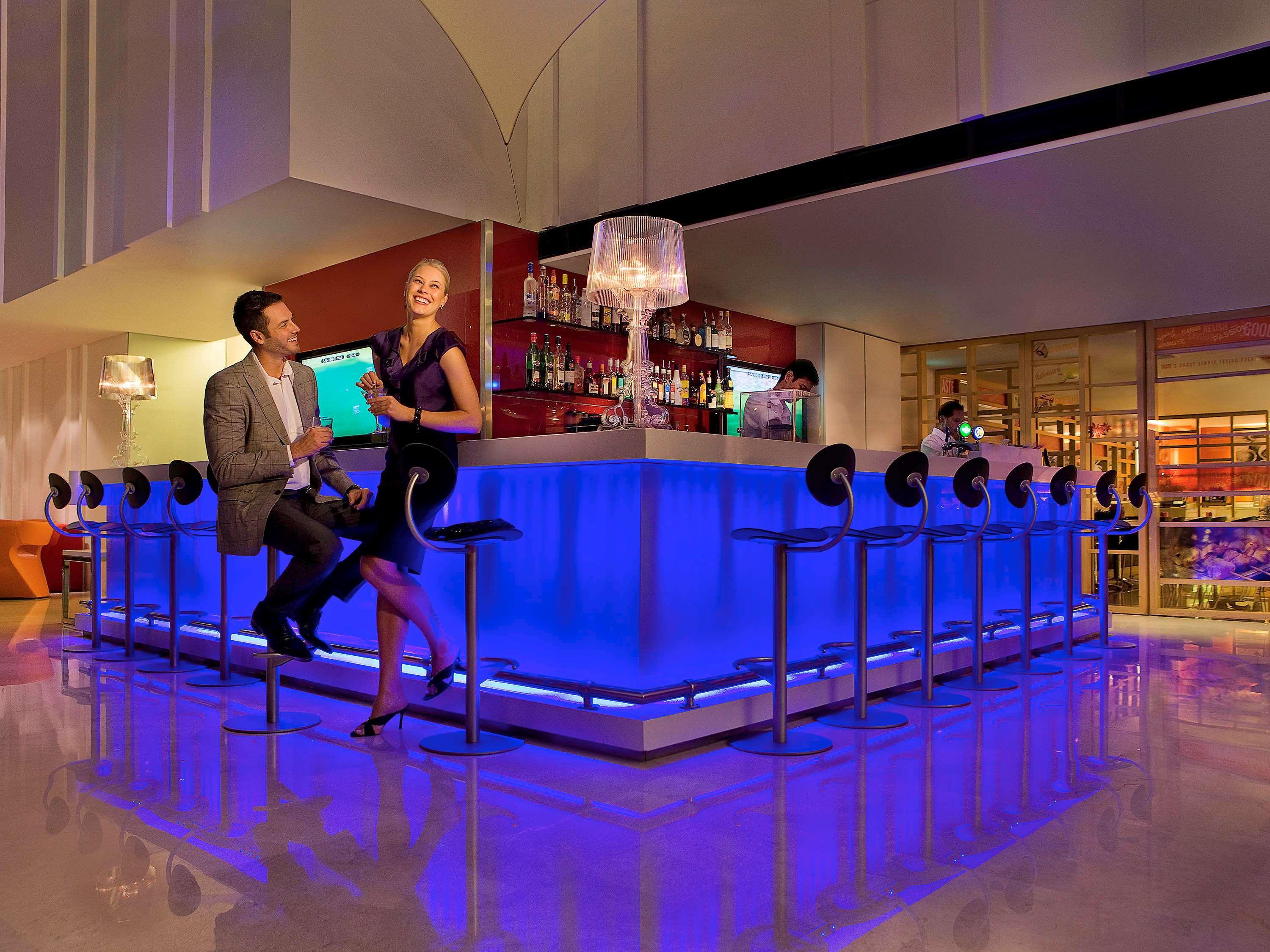 Ibis Singapore On Bencoolen - Newly Renovated Exterior photo