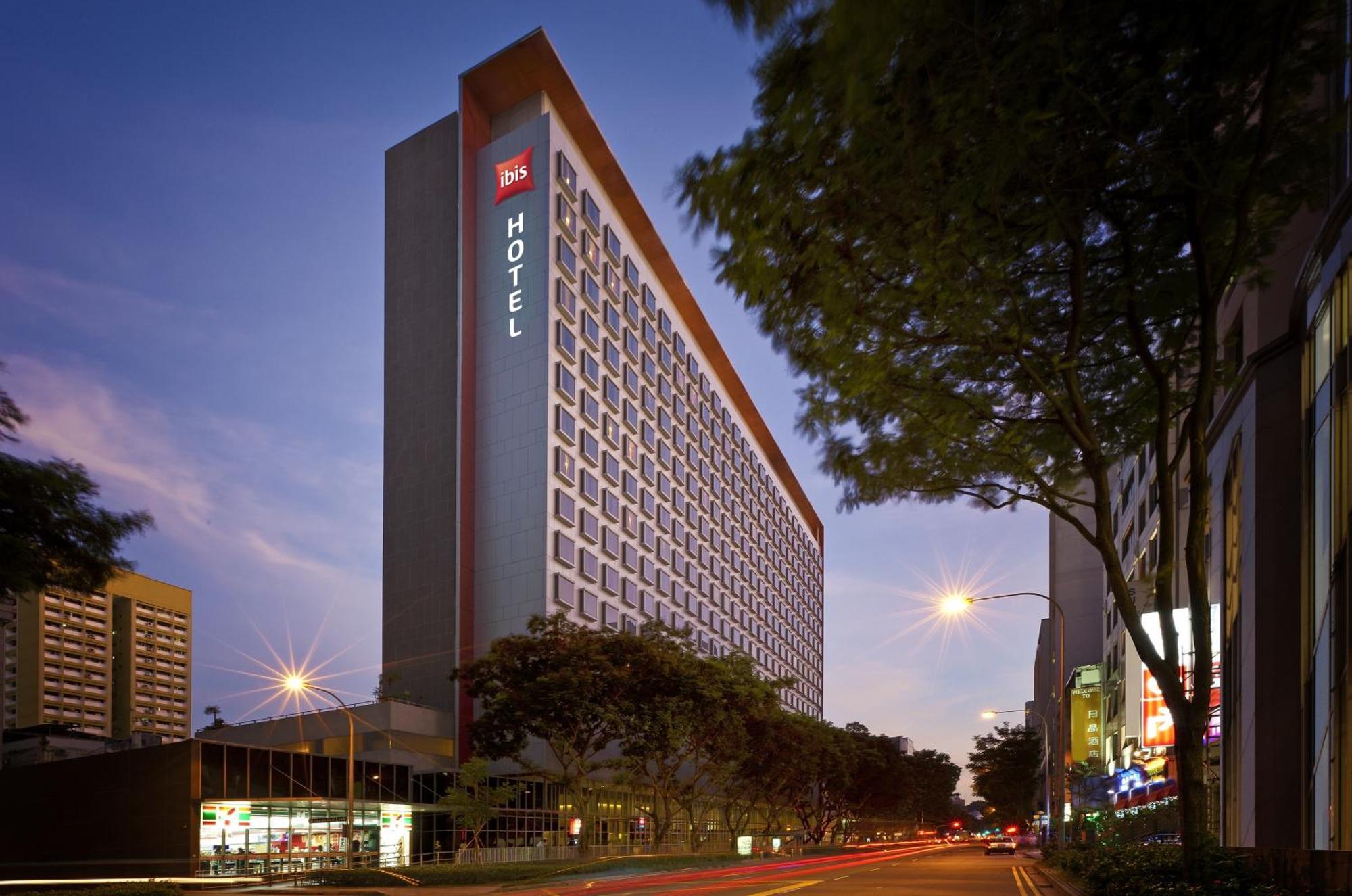 Ibis Singapore On Bencoolen - Newly Renovated Exterior photo
