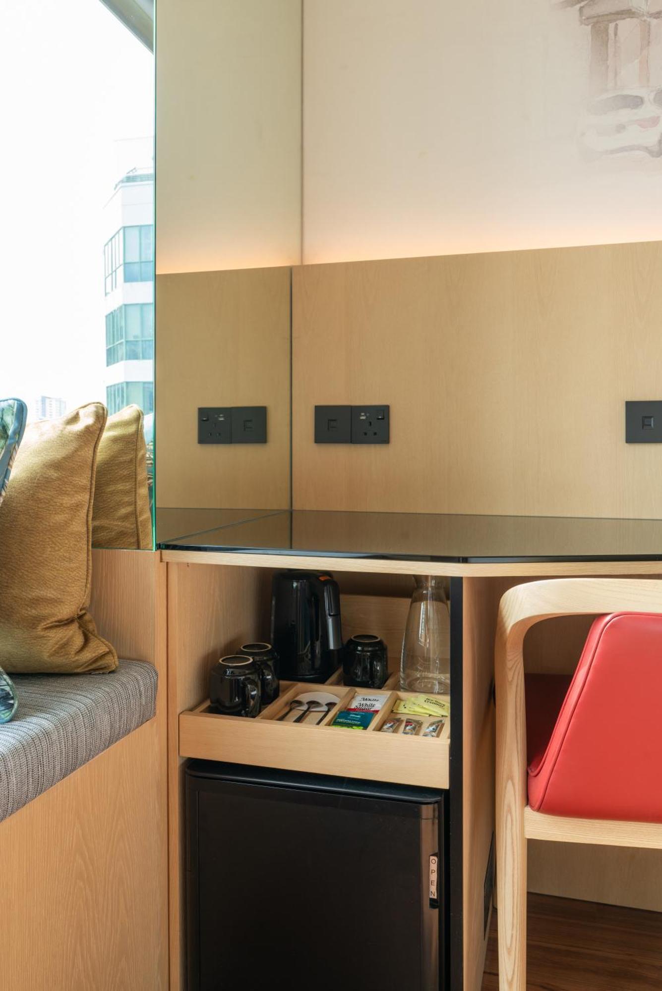 Ibis Singapore On Bencoolen - Newly Renovated Exterior photo