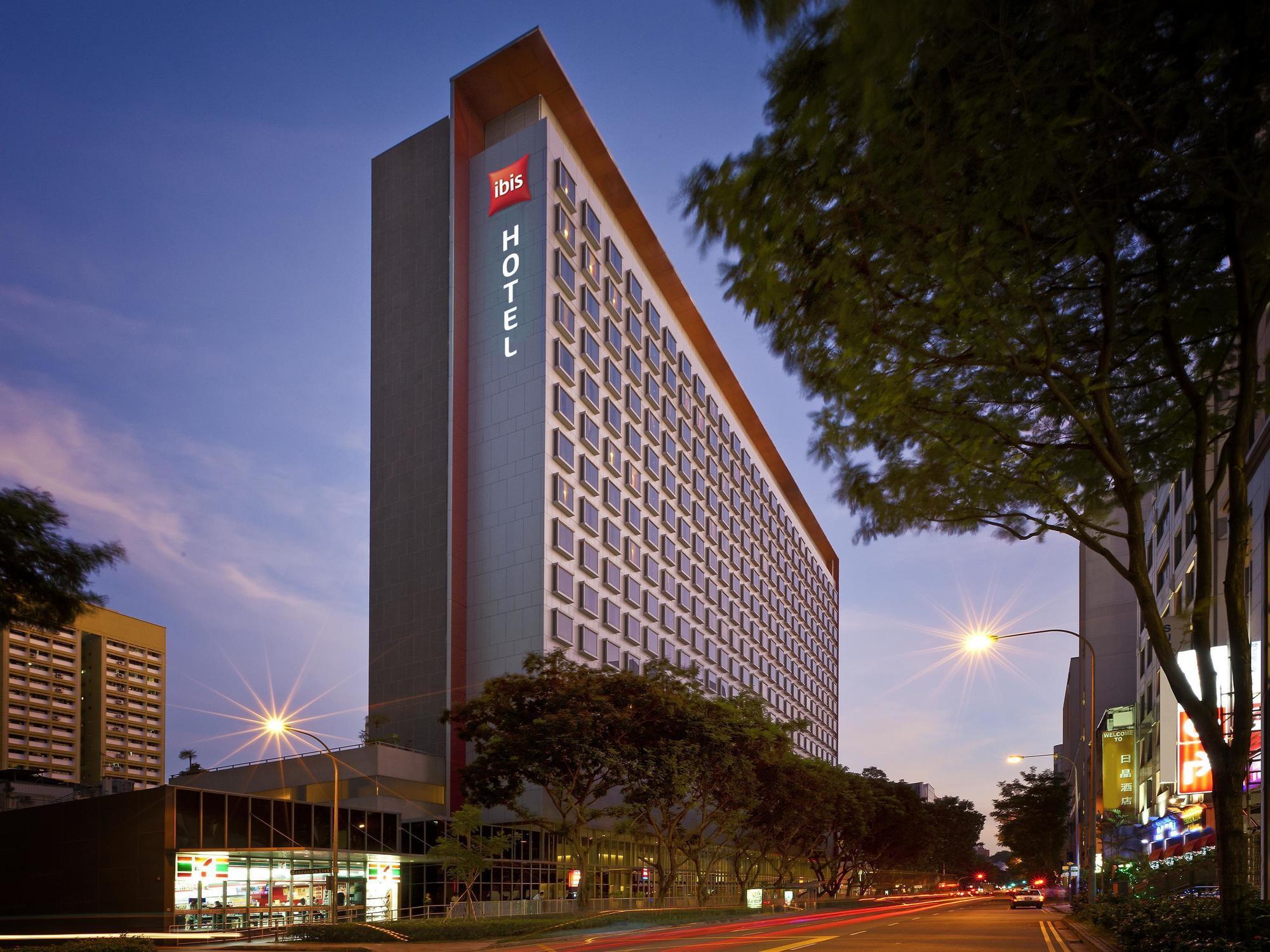 Ibis Singapore On Bencoolen Hotel Exterior photo